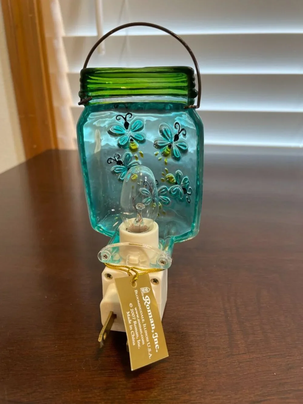 Vintage Roman, Inc. Translucent Firefly Night Light